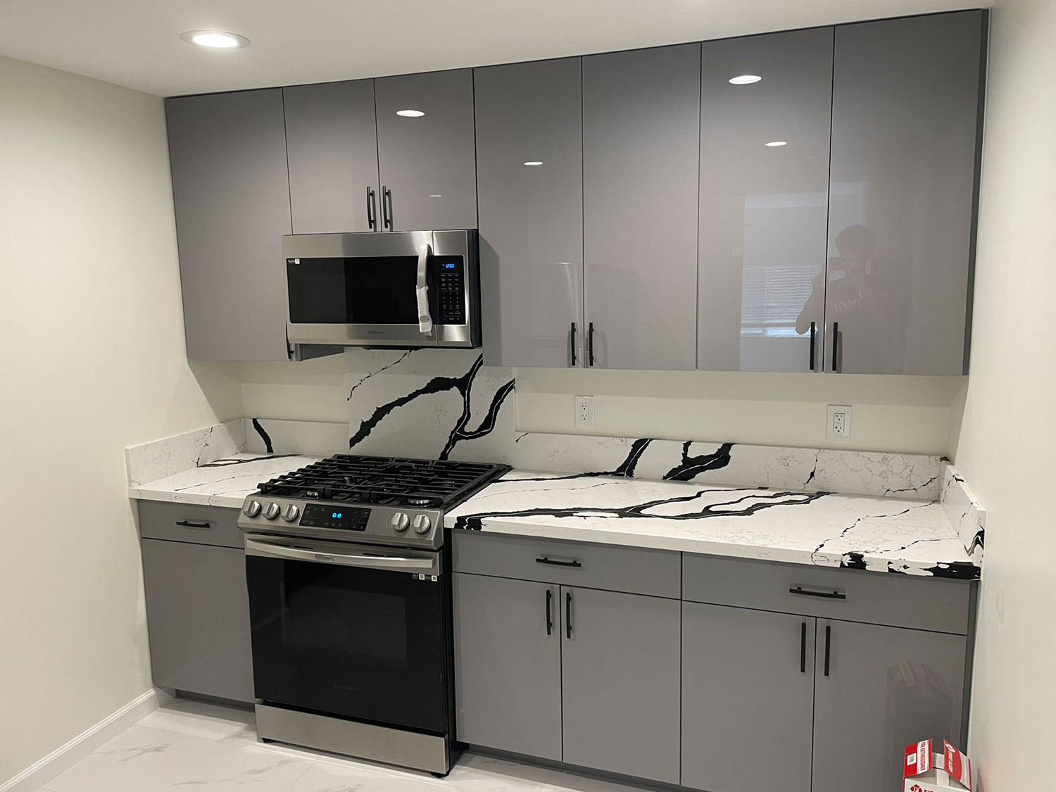 Acrylic Glossy Cabinets